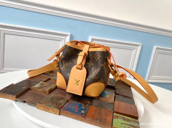 Official oldcobbler LOUIS VUITTON NOÉ PURSE 0719